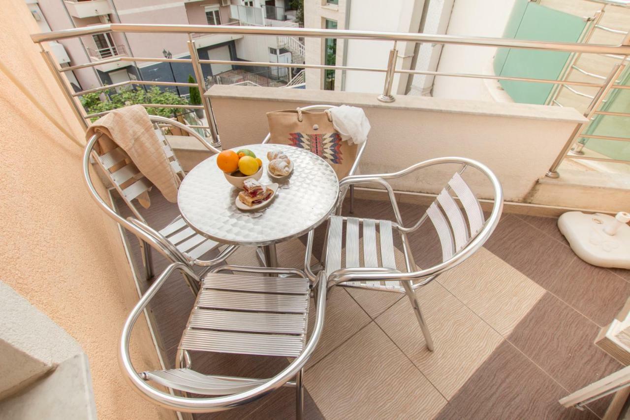 Adzic Apartments بودفا المظهر الخارجي الصورة